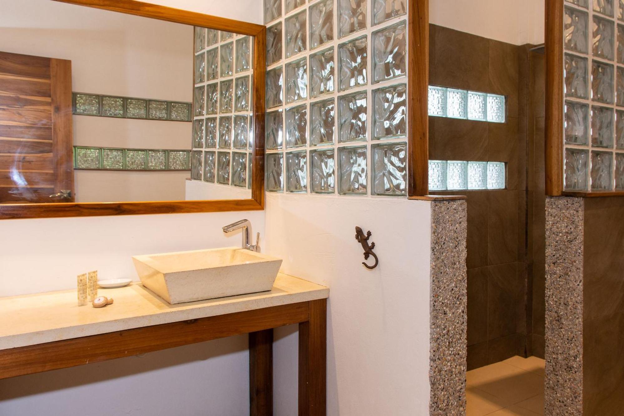 New Nautilus Hotel 3*